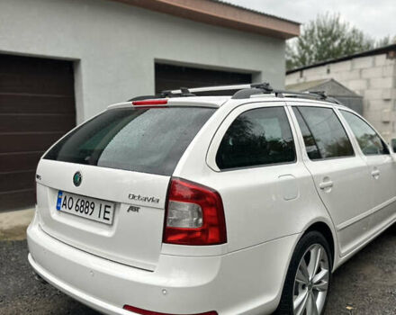 Белый Шкода Октавия, объемом двигателя 1.98 л и пробегом 253 тыс. км за 12500 $, фото 7 на Automoto.ua