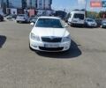 Белый Шкода Октавия, объемом двигателя 1.6 л и пробегом 207 тыс. км за 7900 $, фото 1 на Automoto.ua