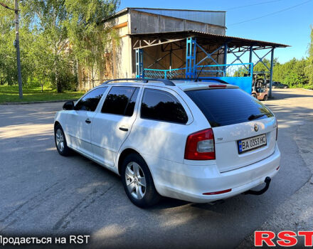 Белый Шкода Октавия, объемом двигателя 1.4 л и пробегом 210 тыс. км за 6900 $, фото 3 на Automoto.ua