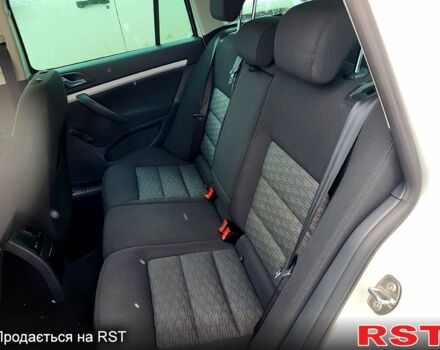 Белый Шкода Октавия, объемом двигателя 16 л и пробегом 170 тыс. км за 9300 $, фото 6 на Automoto.ua