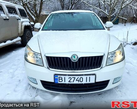 Белый Шкода Октавия, объемом двигателя 16 л и пробегом 170 тыс. км за 9300 $, фото 1 на Automoto.ua