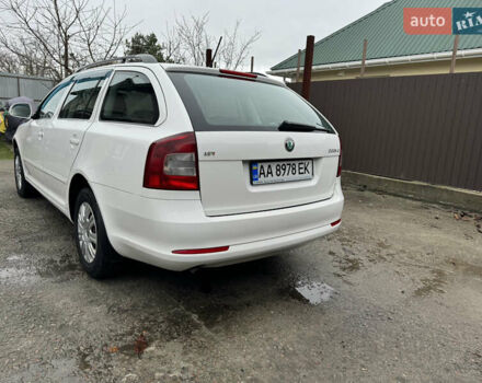Білий Шкода Октавія, об'ємом двигуна 1.6 л та пробігом 183 тис. км за 7400 $, фото 9 на Automoto.ua