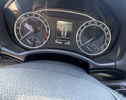 Белый Шкода Октавия, объемом двигателя 2 л и пробегом 288 тыс. км за 10200 $, фото 5 на Automoto.ua