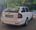 Белый Шкода Октавия, объемом двигателя 1.6 л и пробегом 217 тыс. км за 8800 $, фото 6 на Automoto.ua