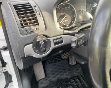 Білий Шкода Октавія, об'ємом двигуна 1.8 л та пробігом 250 тис. км за 8000 $, фото 11 на Automoto.ua