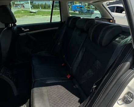 Белый Шкода Октавия, объемом двигателя 1.97 л и пробегом 265 тыс. км за 8300 $, фото 12 на Automoto.ua