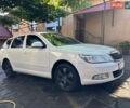 Белый Шкода Октавия, объемом двигателя 1.6 л и пробегом 292 тыс. км за 7600 $, фото 1 на Automoto.ua