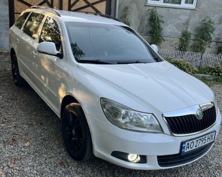 Білий Шкода Октавія, об'ємом двигуна 1.6 л та пробігом 314 тис. км за 8000 $, фото 1 на Automoto.ua