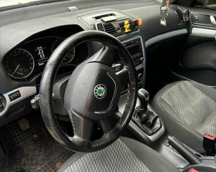 Шкода Октавія 2011 у Ужгороді на Automoto.ua Білий Шкода Октавія, об'ємом двигуна 1.6 л та пробігом 268 тис. км за 7000 $, фото 2 на Automoto.ua