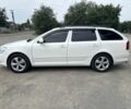 Белый Шкода Октавия, объемом двигателя 1.6 л и пробегом 150 тыс. км за 8289 $, фото 3 на Automoto.ua