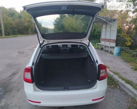 Белый Шкода Октавия, объемом двигателя 1.6 л и пробегом 255 тыс. км за 9100 $, фото 12 на Automoto.ua