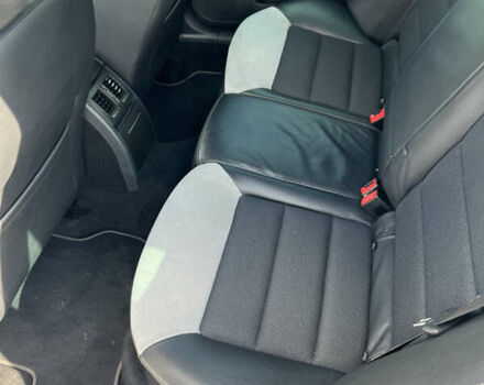 Белый Шкода Октавия, объемом двигателя 2 л и пробегом 176 тыс. км за 8000 $, фото 7 на Automoto.ua