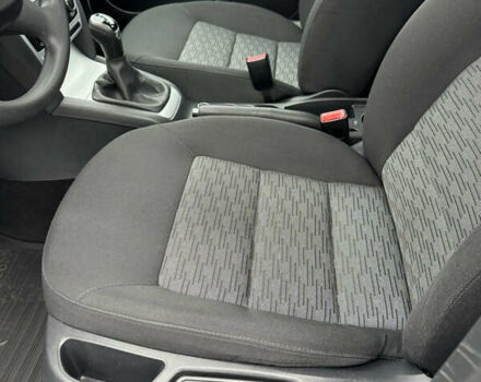 Білий Шкода Октавія, об'ємом двигуна 1.6 л та пробігом 183 тис. км за 7400 $, фото 21 на Automoto.ua