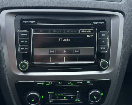 Белый Шкода Октавия, объемом двигателя 1.97 л и пробегом 286 тыс. км за 7999 $, фото 13 на Automoto.ua