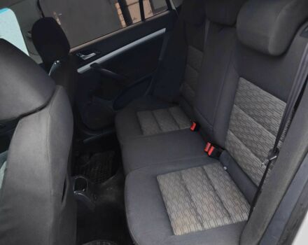 Білий Шкода Октавія, об'ємом двигуна 1.6 л та пробігом 330 тис. км за 6700 $, фото 14 на Automoto.ua
