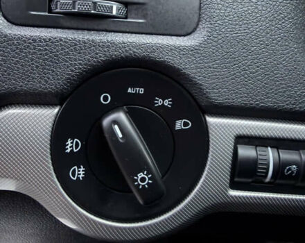 Белый Шкода Октавия, объемом двигателя 1.8 л и пробегом 231 тыс. км за 9100 $, фото 33 на Automoto.ua