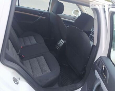 Белый Шкода Октавия, объемом двигателя 1.6 л и пробегом 255 тыс. км за 9100 $, фото 10 на Automoto.ua