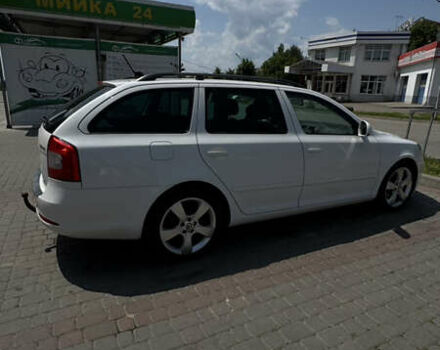 Белый Шкода Октавия, объемом двигателя 1.97 л и пробегом 265 тыс. км за 8300 $, фото 4 на Automoto.ua