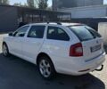 Білий Шкода Октавія, об'ємом двигуна 1.6 л та пробігом 300 тис. км за 4760 $, фото 4 на Automoto.ua