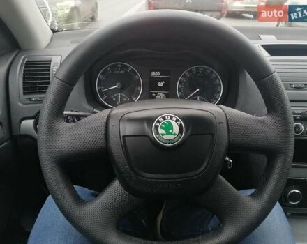 Белый Шкода Октавия, объемом двигателя 1.39 л и пробегом 205 тыс. км за 6899 $, фото 16 на Automoto.ua