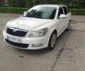 Белый Шкода Октавия, объемом двигателя 1.6 л и пробегом 322 тыс. км за 7499 $, фото 5 на Automoto.ua