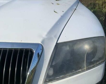 Белый Шкода Октавия, объемом двигателя 1.6 л и пробегом 345 тыс. км за 4500 $, фото 2 на Automoto.ua