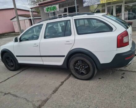 Шкода Октавія 2011 у Новом Буге на Automoto.ua Білий Шкода Октавія, об'ємом двигуна 1.8 л та пробігом 255 тис. км за 8000 $, фото 1 на Automoto.ua