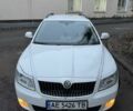 Білий Шкода Октавія, об'ємом двигуна 1.6 л та пробігом 243 тис. км за 8500 $, фото 1 на Automoto.ua