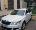 Білий Шкода Октавія, об'ємом двигуна 1.6 л та пробігом 218 тис. км за 7300 $, фото 1 на Automoto.ua