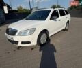 Белый Шкода Октавия, объемом двигателя 1.6 л и пробегом 270 тыс. км за 7250 $, фото 4 на Automoto.ua
