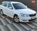 Белый Шкода Октавия, объемом двигателя 1.6 л и пробегом 215 тыс. км за 8900 $, фото 1 на Automoto.ua