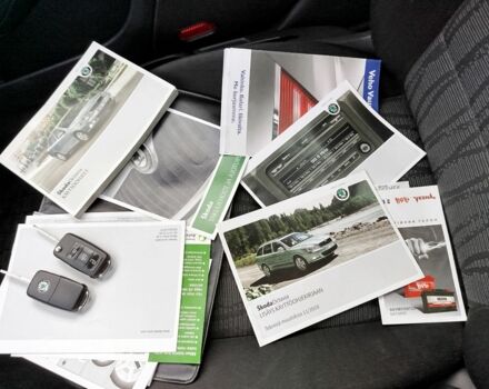 Білий Шкода Октавія, об'ємом двигуна 1.8 л та пробігом 250 тис. км за 8000 $, фото 15 на Automoto.ua