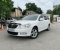 Белый Шкода Октавия, объемом двигателя 1.6 л и пробегом 128 тыс. км за 11500 $, фото 1 на Automoto.ua