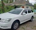 Білий Шкода Октавія, об'ємом двигуна 1.97 л та пробігом 245 тис. км за 9500 $, фото 2 на Automoto.ua