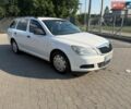 Белый Шкода Октавия, объемом двигателя 1.6 л и пробегом 270 тыс. км за 7250 $, фото 1 на Automoto.ua