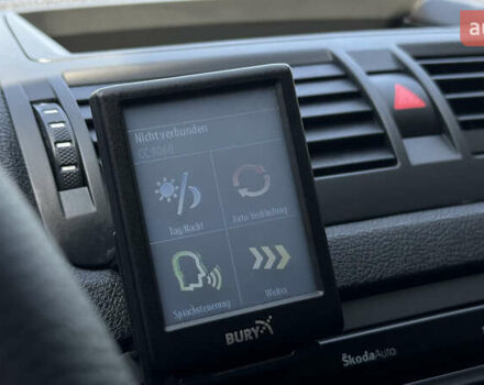 Білий Шкода Октавія, об'ємом двигуна 1.6 л та пробігом 293 тис. км за 7500 $, фото 27 на Automoto.ua
