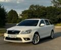 Белый Шкода Октавия, объемом двигателя 2 л и пробегом 169 тыс. км за 10900 $, фото 1 на Automoto.ua