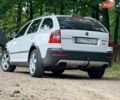 Білий Шкода Октавія, об'ємом двигуна 2 л та пробігом 357 тис. км за 10800 $, фото 10 на Automoto.ua