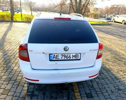 Белый Шкода Октавия, объемом двигателя 1.4 л и пробегом 400 тыс. км за 5700 $, фото 3 на Automoto.ua