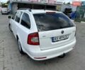 Белый Шкода Октавия, объемом двигателя 1.6 л и пробегом 220 тыс. км за 7900 $, фото 9 на Automoto.ua