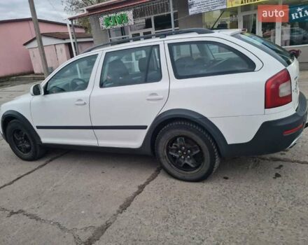 Шкода Октавия 2011 в Новом Буге на Automoto.ua Белый Шкода Октавия, объемом двигателя 1.8 л и пробегом 255 тыс. км за 8000 $, фото 3 на Automoto.ua