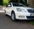 Білий Шкода Октавія, об'ємом двигуна 1.2 л та пробігом 230 тис. км за 8000 $, фото 6 на Automoto.ua