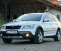 Белый Шкода Октавия, объемом двигателя 2 л и пробегом 357 тыс. км за 10800 $, фото 4 на Automoto.ua