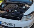 Белый Шкода Октавия, объемом двигателя 1.6 л и пробегом 204 тыс. км за 8800 $, фото 3 на Automoto.ua