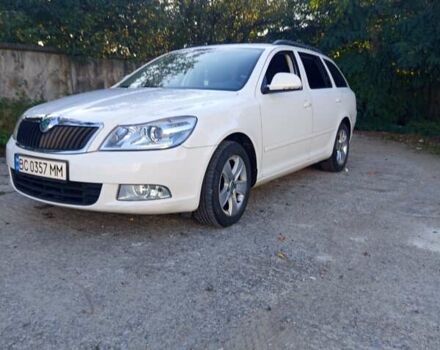 Білий Шкода Октавія, об'ємом двигуна 1.6 л та пробігом 315 тис. км за 8200 $, фото 5 на Automoto.ua