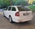 Белый Шкода Октавия, объемом двигателя 1.6 л и пробегом 217 тыс. км за 8800 $, фото 3 на Automoto.ua
