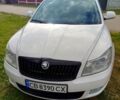 Белый Шкода Октавия, объемом двигателя 2 л и пробегом 325 тыс. км за 7650 $, фото 1 на Automoto.ua