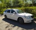 Белый Шкода Октавия, объемом двигателя 1.6 л и пробегом 269 тыс. км за 8000 $, фото 1 на Automoto.ua