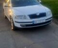 Белый Шкода Октавия, объемом двигателя 1.6 л и пробегом 240 тыс. км за 6900 $, фото 1 на Automoto.ua