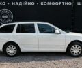 Белый Шкода Октавия, объемом двигателя 1.6 л и пробегом 375 тыс. км за 7500 $, фото 4 на Automoto.ua